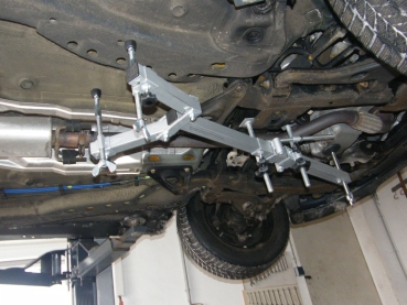 Universal Motorstütz-Traverse